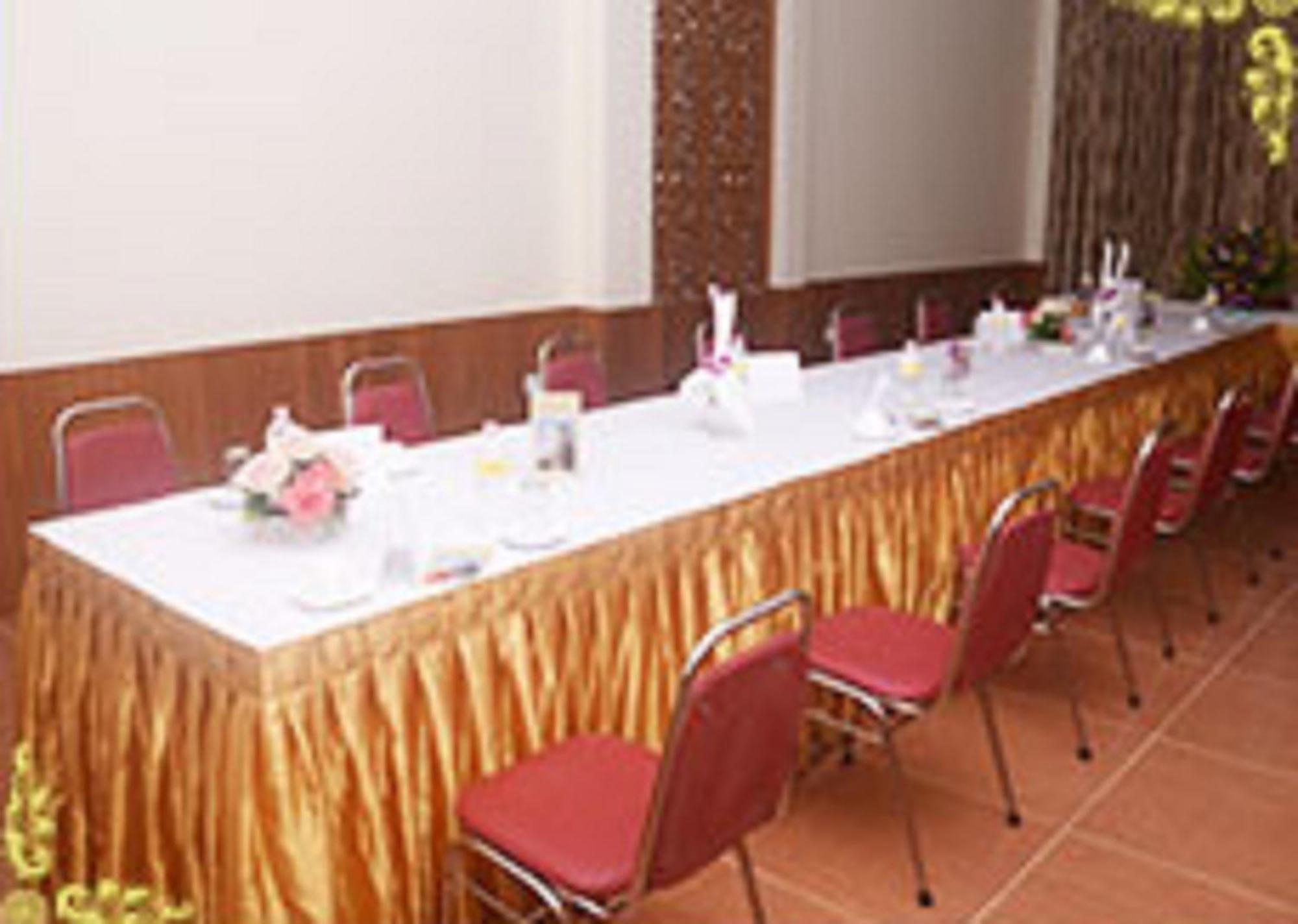 Diamond Crown Hotel Дауей Екстериор снимка