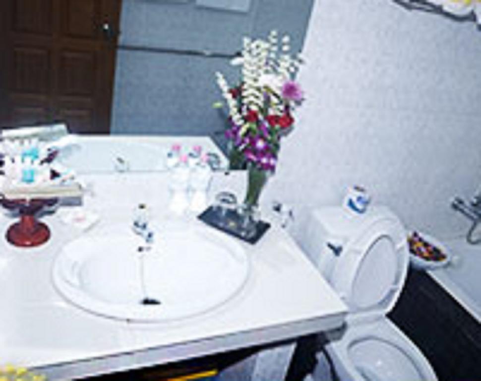 Diamond Crown Hotel Дауей Екстериор снимка