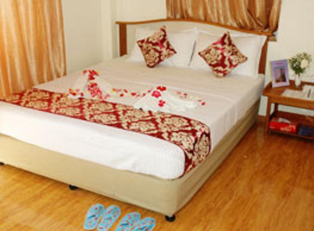 Diamond Crown Hotel Дауей Екстериор снимка